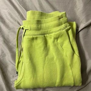 Lululemon scuba jogger, fleece sweatpants
